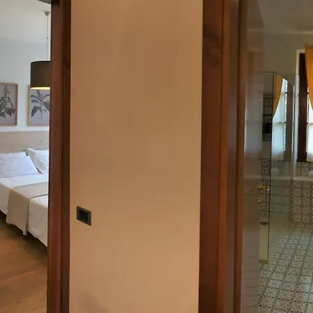 Corner Ulivo Гостевой дом