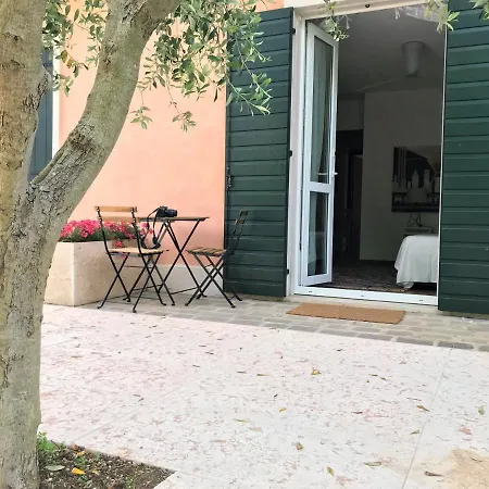 Corner Ulivo Гостевой дом Кавальказелле