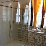 Corner Ulivo בית הארחה